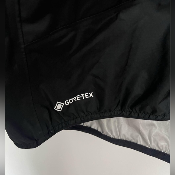 Haglofs L.I.M GTX II Jacket - Womens - Picture 4 of 5